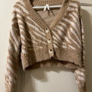 Boutique Cozy Beige and White Cropped Zebra Sweater